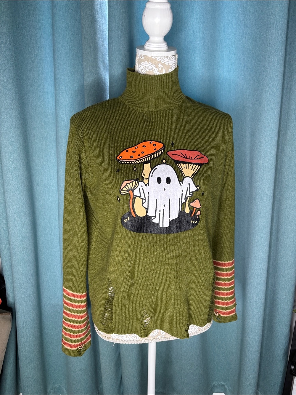Thorn & Fable Whimsical Olive Green Mushroom Ghost Sweater Distressed S